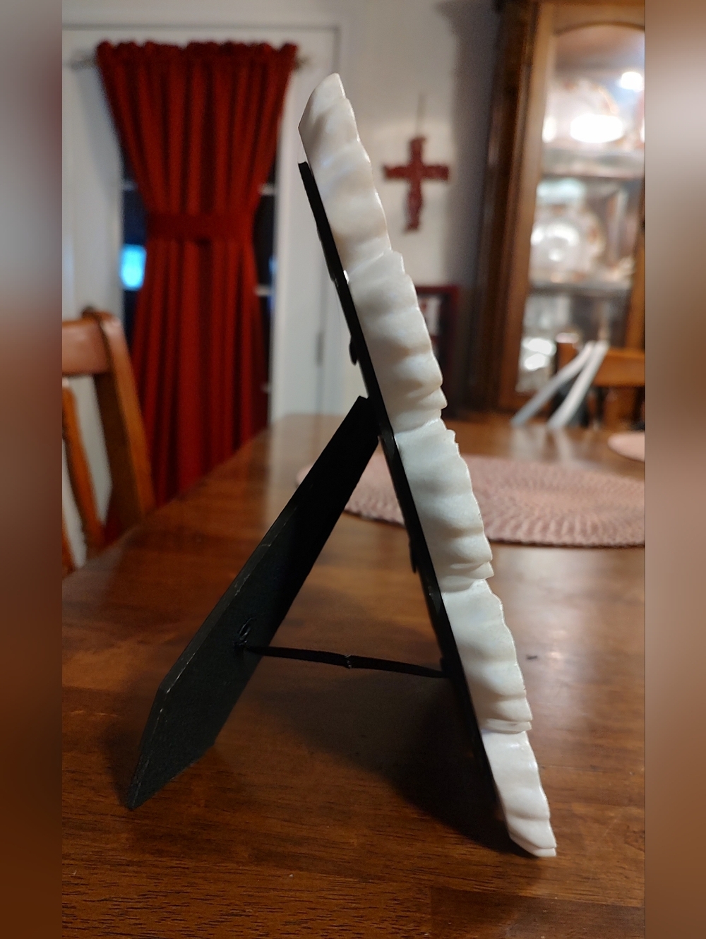 Pearl Shell Frame — White Decorative Photo Frame - Picture 3 of 4